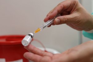 Zakończyła się pierwsza tura szczepień antycovidowych w elbląskim Szpitalu Wojewódzkim