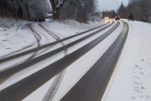 Zimowe warunki jazdy na drogach regionu
