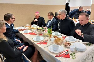 Świąteczne śniadanie w olsztyńskiej Caritas