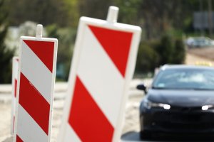 Uwaga kierowcy! Prace drogowe i utrudnienia na al. Wojska Polskiego