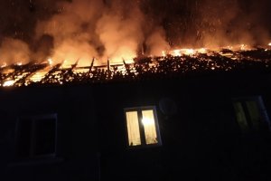 Pożar budynku wielorodzinnego w Elblągu. Jest ofiara śmiertelna