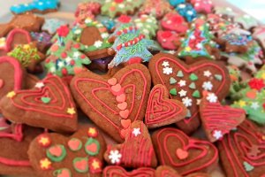 Jarmark świąteczny w Giżycku. Piernikowe serca wsparciem dzieci z Ukrainy