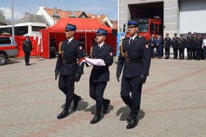 Uroczysty apel z okazji powiatowych obchodów Dnia Strażaka w Mrągowie
