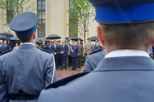 Wojewódzkie obchody Święta Policji. Wręczono medale i statuetki Servire Auso