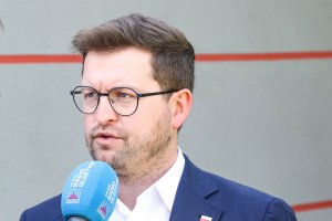 Andrzej Śliwka o tematach kampanii wyborczej i osiągnięciach polskiej zbrojeniówki
