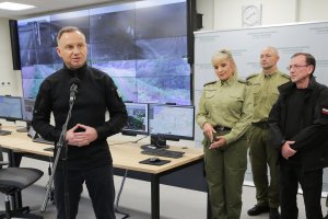 Prezydent otworzył centrum nadzorujące barierę elektroniczną na granicy z Rosją