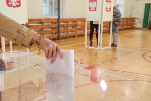 Koalicja Obywatelska wygrała wybory w okręgu olsztyńskim. Politycy komentują wyniki
