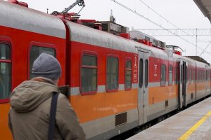 Pasażerowie pojadą nowymi pociągami regionalnej spółki