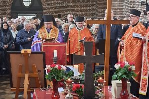 W Górowie Iławeckim rozpoczęły się uroczystości pogrzebowe Mirona Sycza