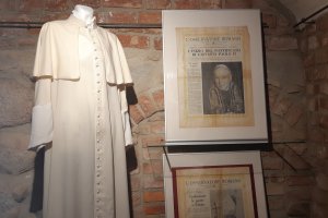 W Olsztynie można poznać pontyfikat Jana Pawła II