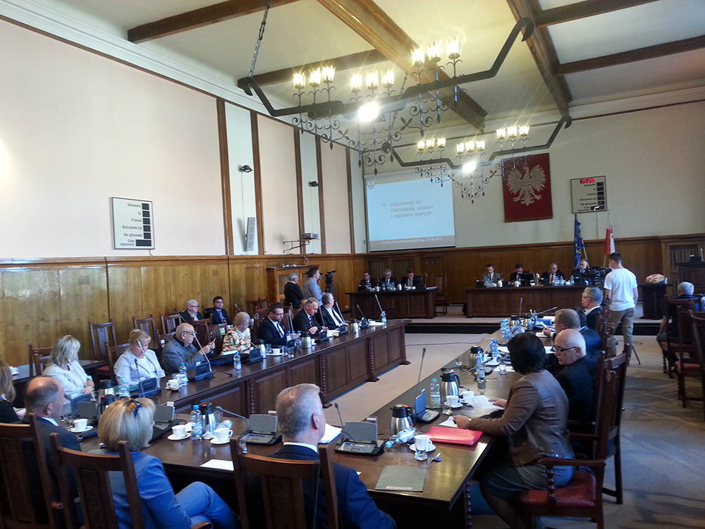 Sprawa połączenia elbląskich instytucji sportowych odroczona