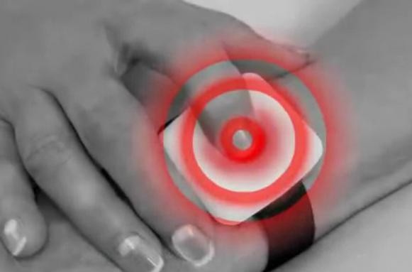 Seniorzy dostaną „przycisk życia”