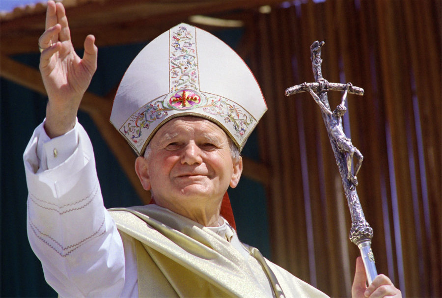 Mijają 42 lata od inauguracji pontyfikatu Jana Pawła II : Radio Olsztyn
