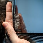 Salony fryzjerskie nie planują zwolnień pracowników