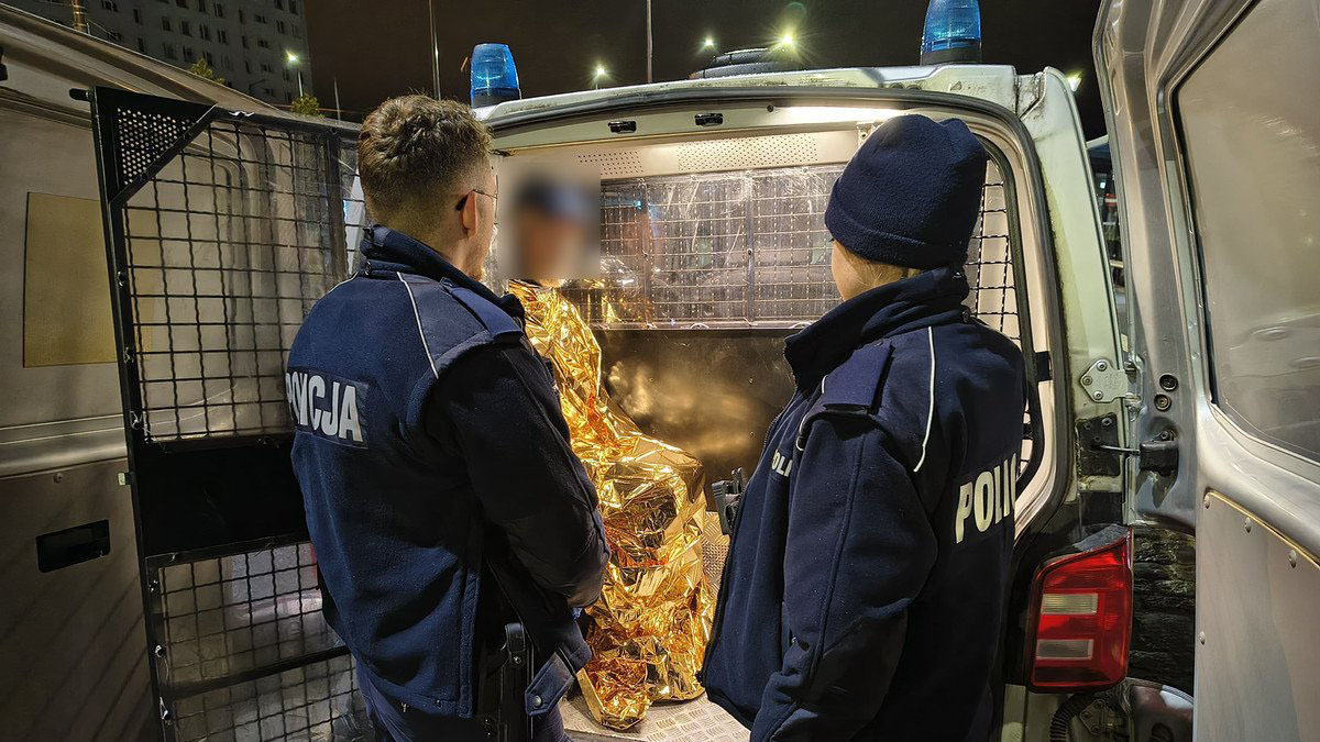 Olsztyńscy policjanci pomogli zagubionemu seniorowi