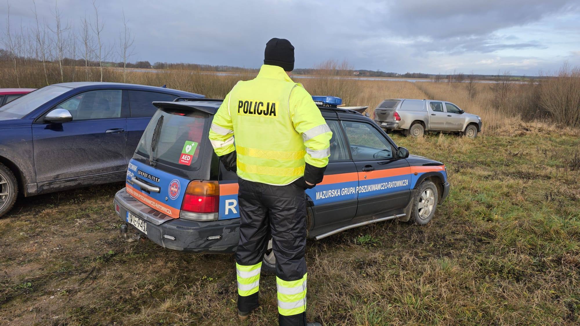 Trwają poszukiwania zaginionego wędkarza na jeziorze Skomętno na Mazurach