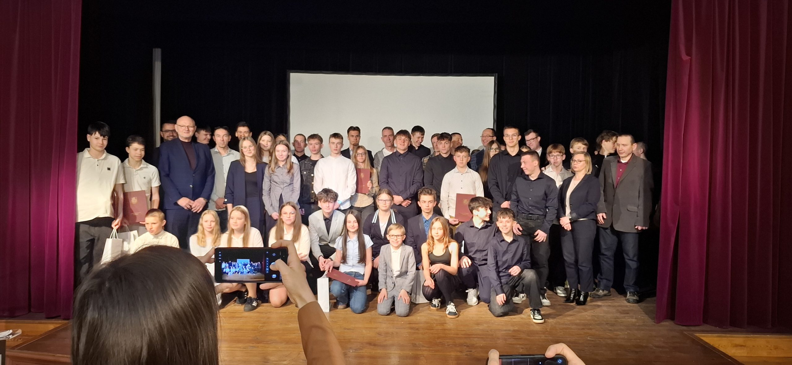 Ostróda nagrodziła młodych sportowców. Ponad 50 wyróżnień i stypendiów