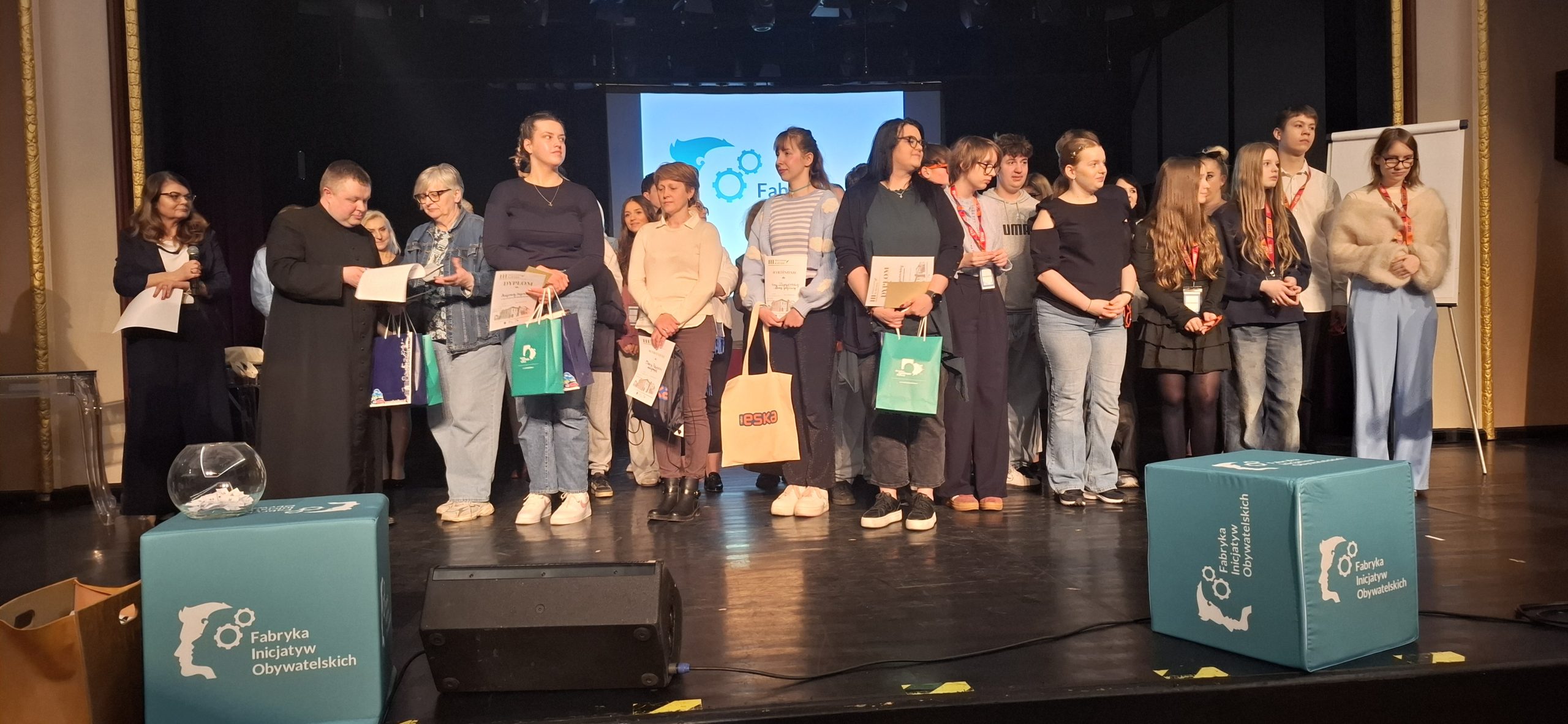 Ortografia bez tajemnic. Trzecia edycja iławskiego dyktanda rozstrzygnięta