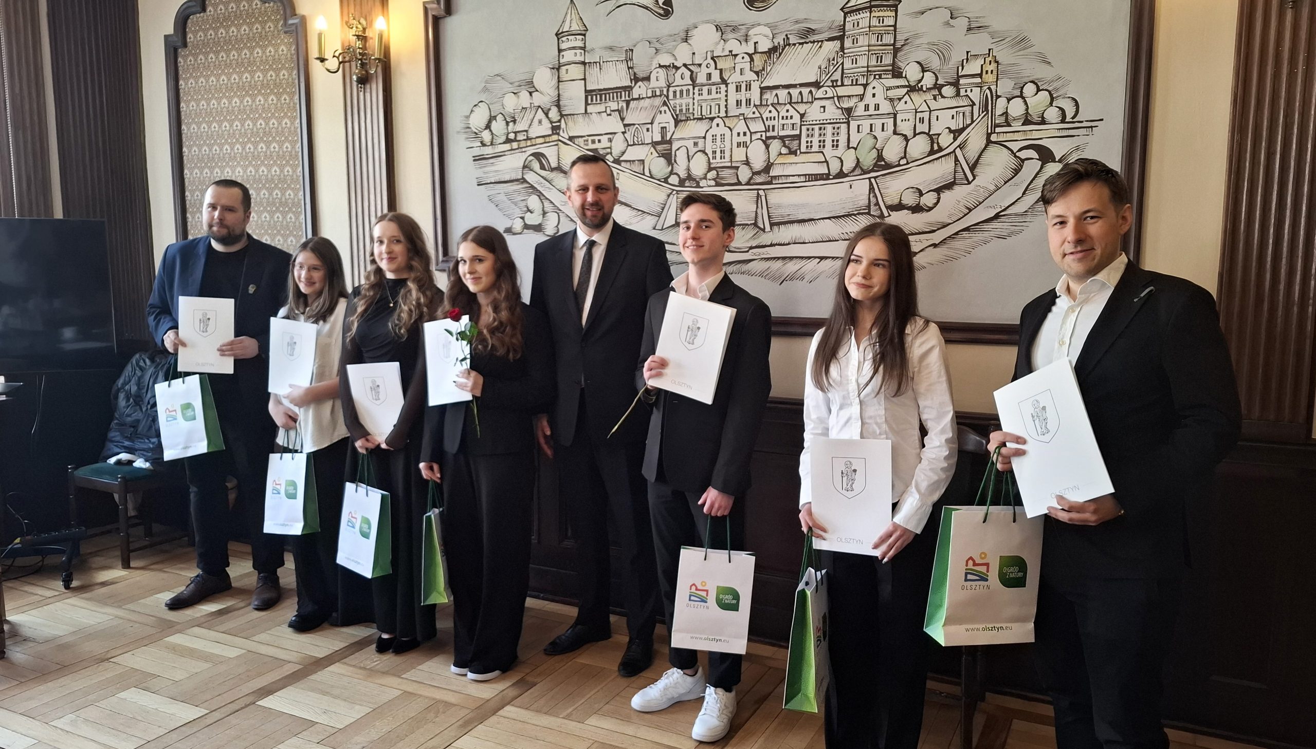 Młodzi artyści otrzymali stypendia prezydenta Olsztyna