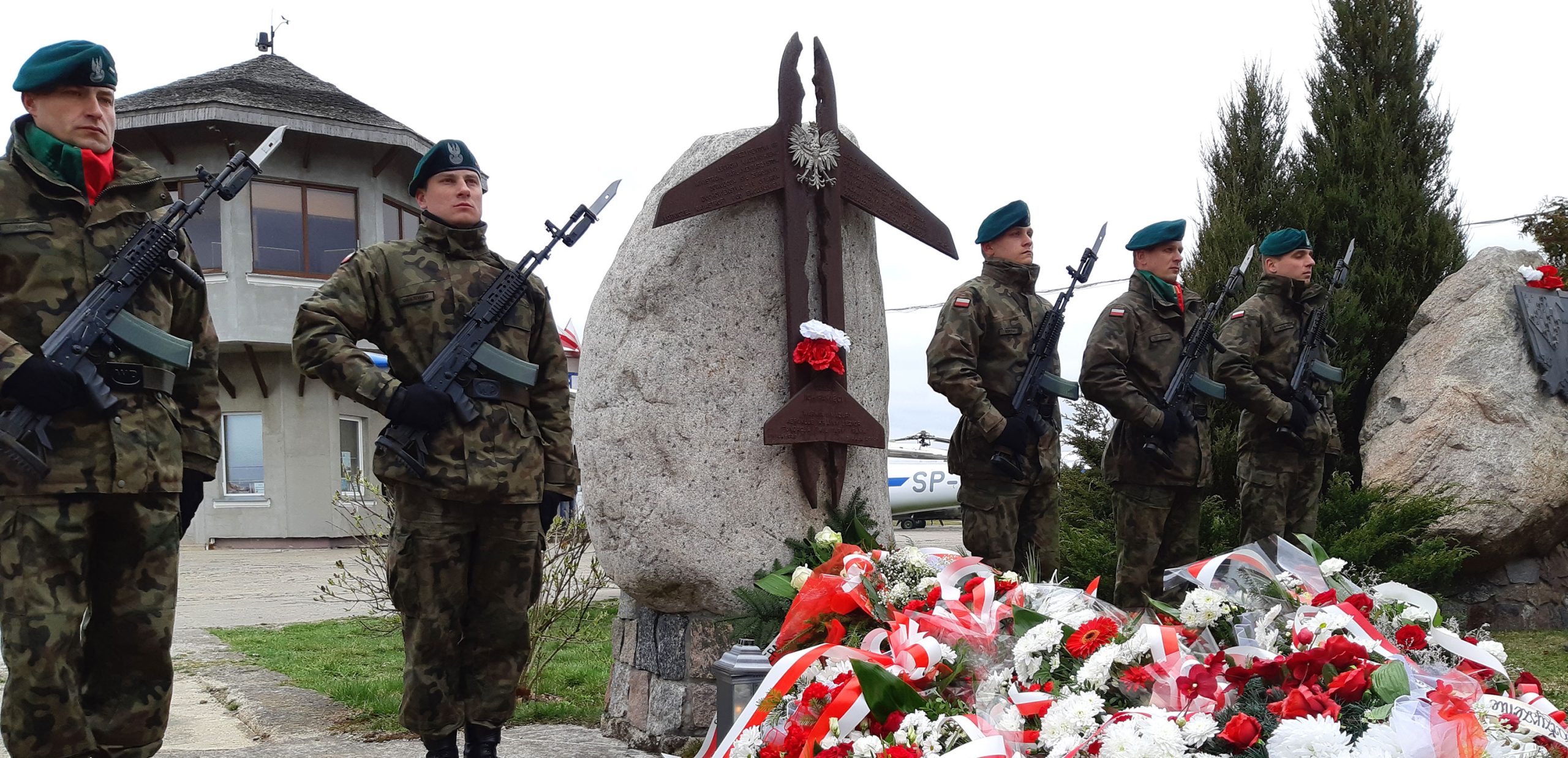 16 lat od tragedii pod Smoleńskiem. Uroczystości rocznicowe w Kętrzynie