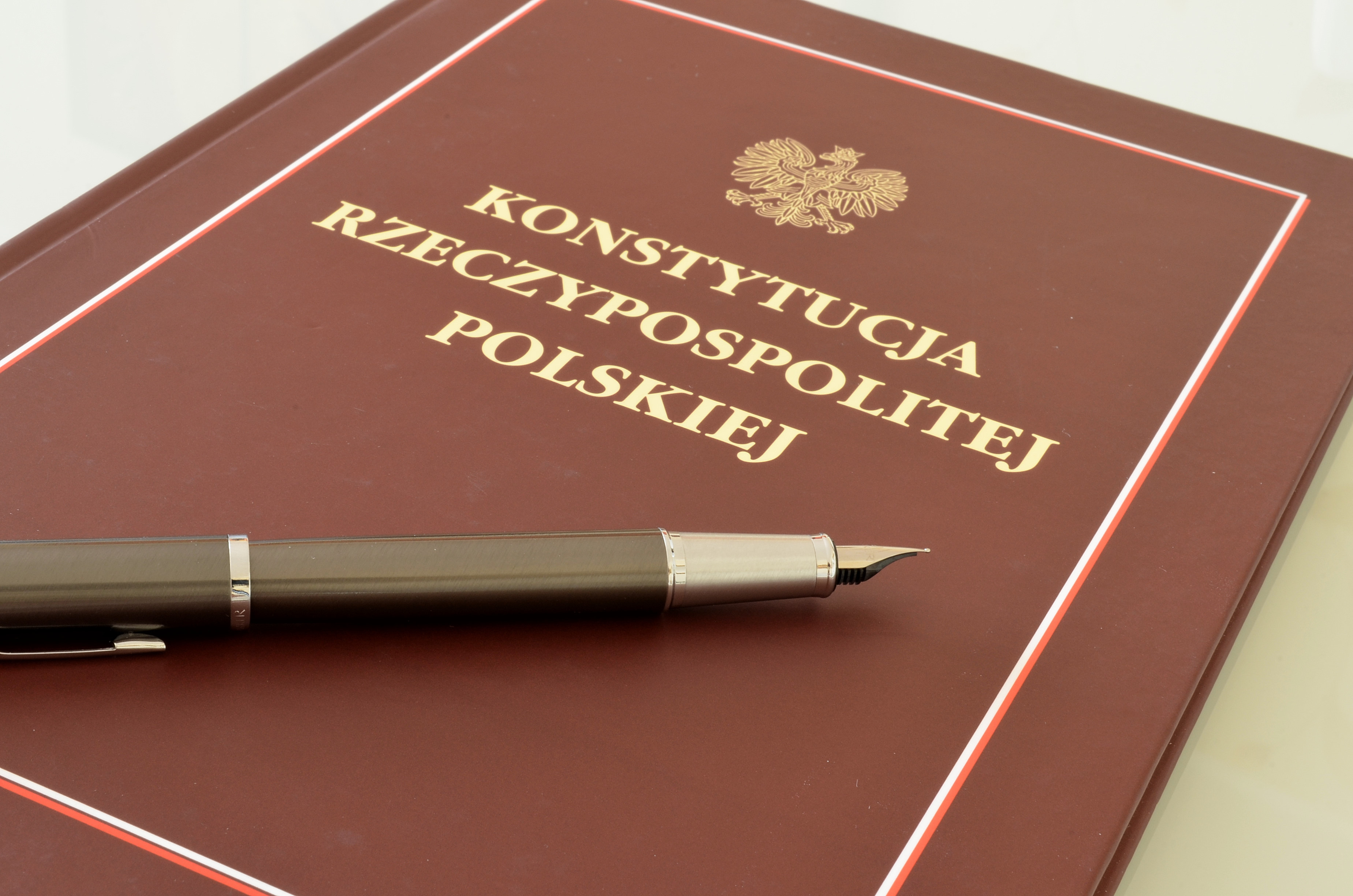 Prezydent chce nowej konstytucji. Politycy z regionu podzieleni