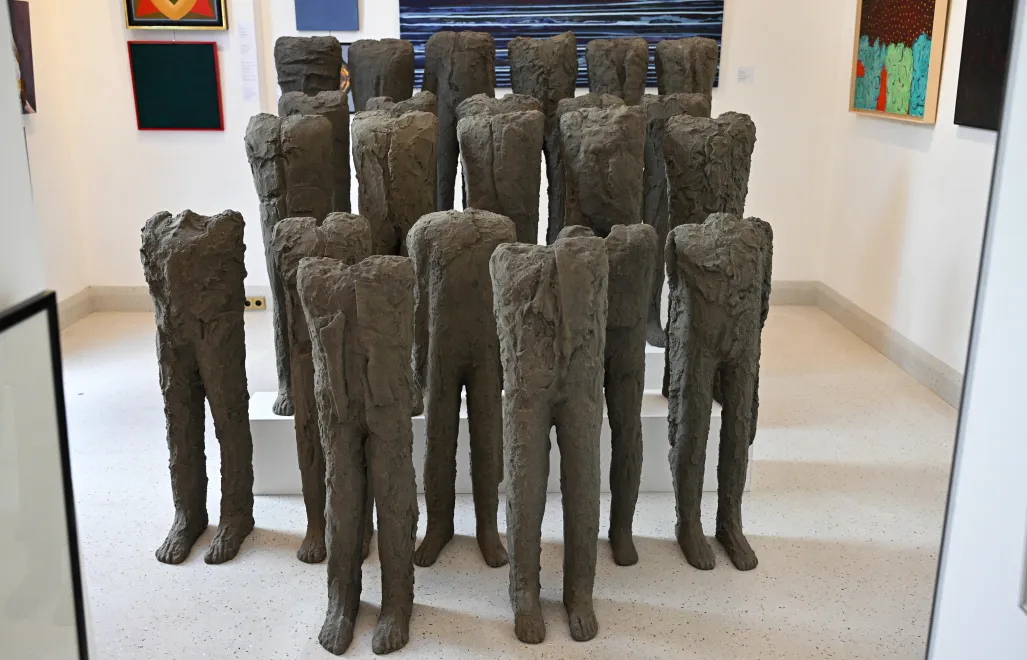 Rekord na rynku sztuki. „Bambini” Magdaleny Abakanowicz za ponad 16 mln zł