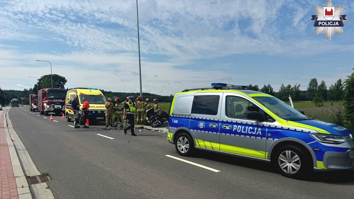 Groźna kolizja pod Nidzicą. Nietrzeźwy kierowca zderzył się z motocyklistą