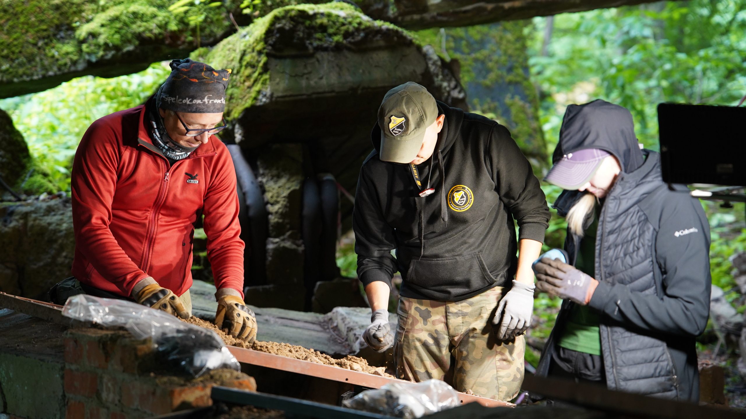 Ludzkie szczątki w Wilczym Szańcu. W Gierłoży trwają badania archeologiczne