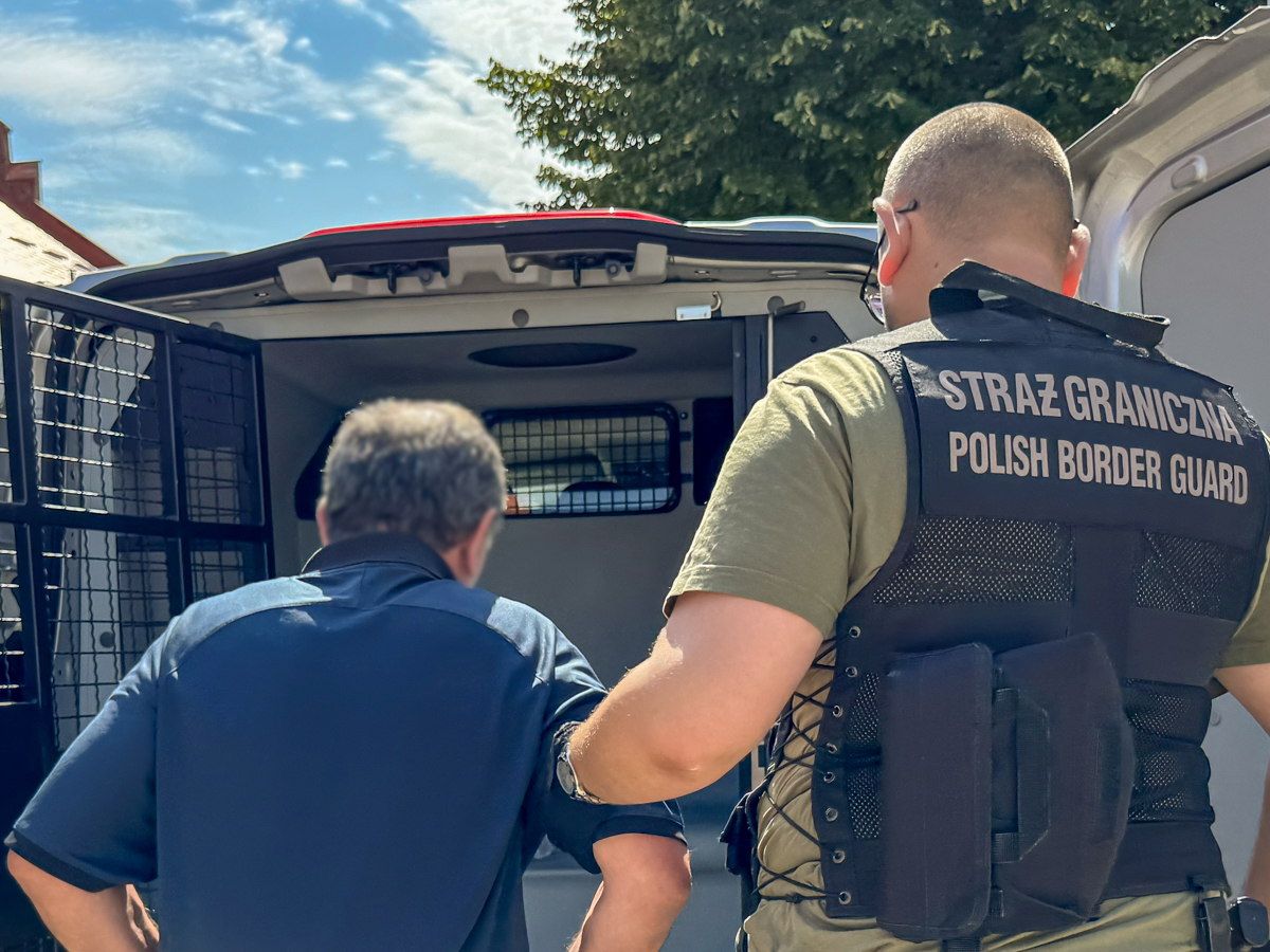 Deportowano kolejnych cudzoziemców łamiących polskie prawo