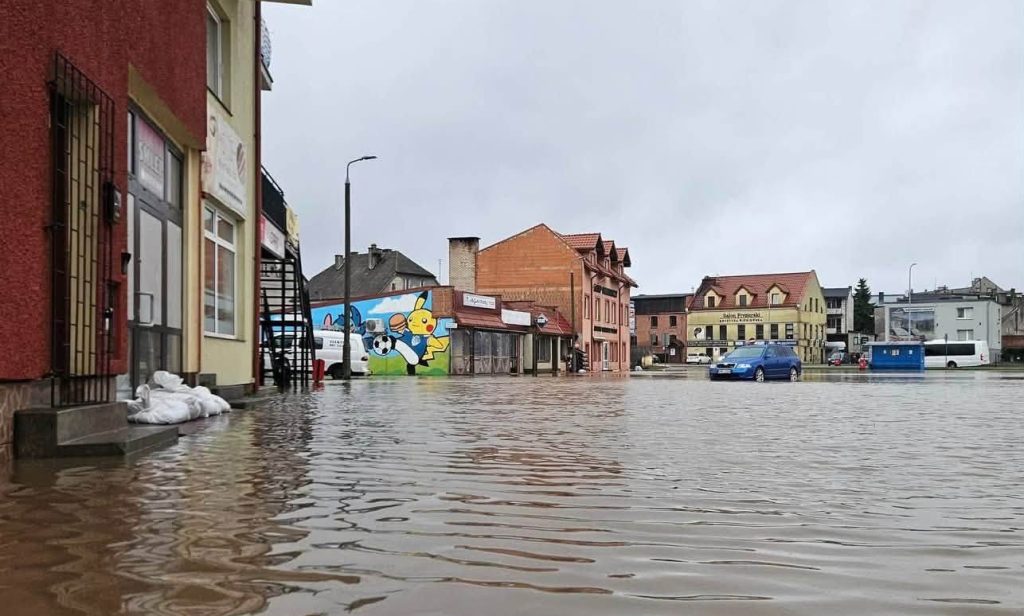 Ulewa (22 sierpnia 2026 r.). Fot. KW PSP w Olsztynie