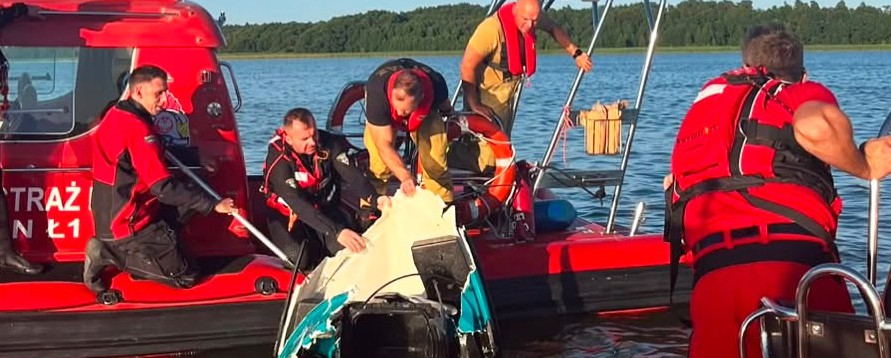 Policja wyjaśnia okoliczności wypadku na jeziorze. Zginął 16-latek z Ostrołęki