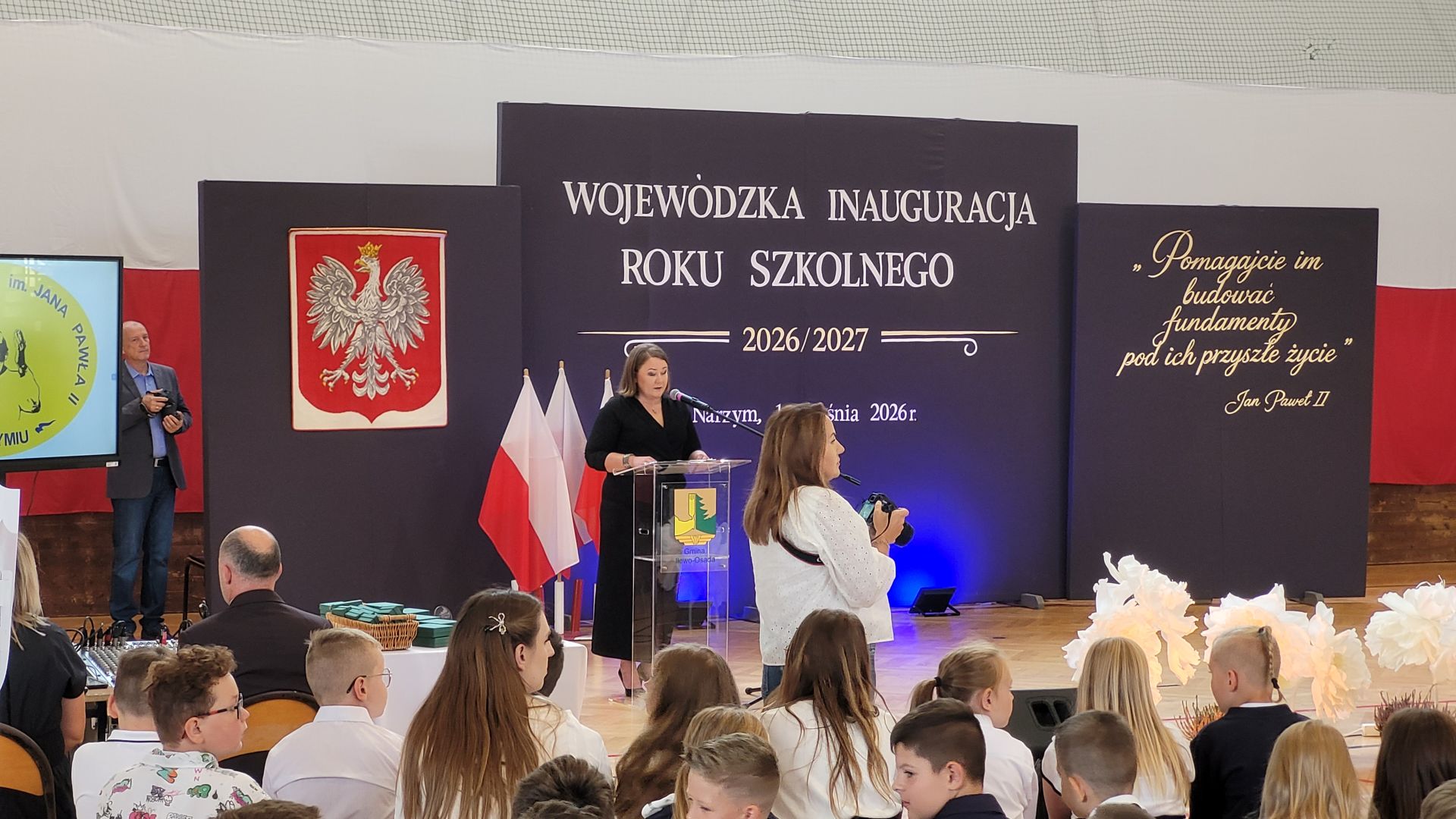 Nowy rok szkolny. W regionie naukę rozpoczęło ponad 219 tysięcy uczniów