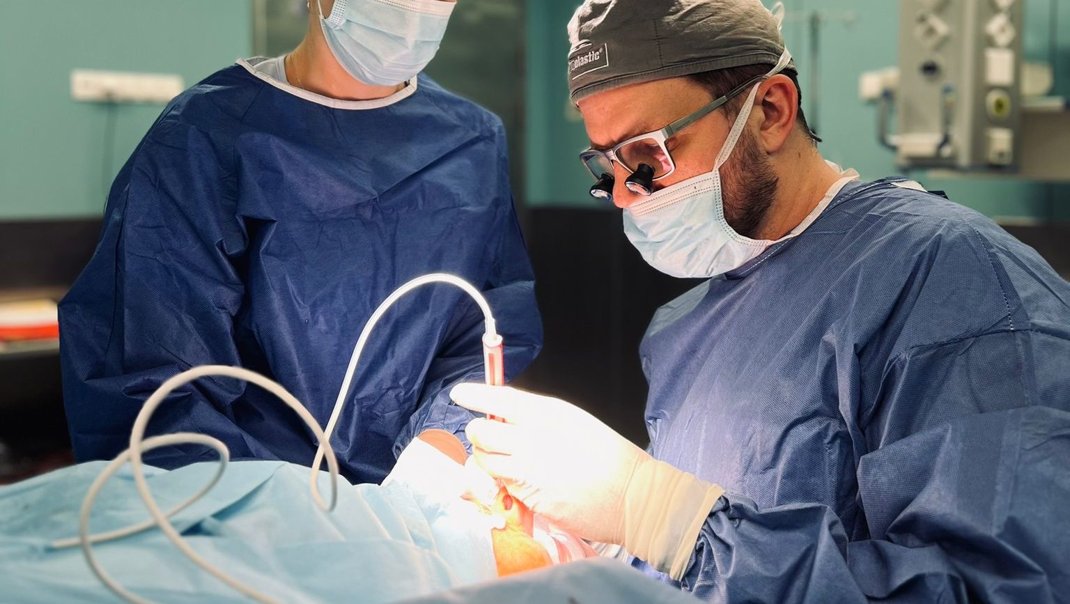 Jakie zabiegi chirurgii plastycznej refunduje NFZ? Posłuchaj audycji Diagnoza
