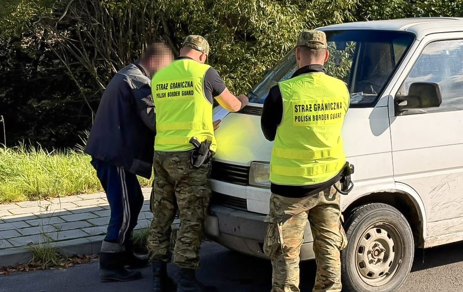 Zabrał auto szefa, by pojechać po alkohol. Miał niemal 4 promile