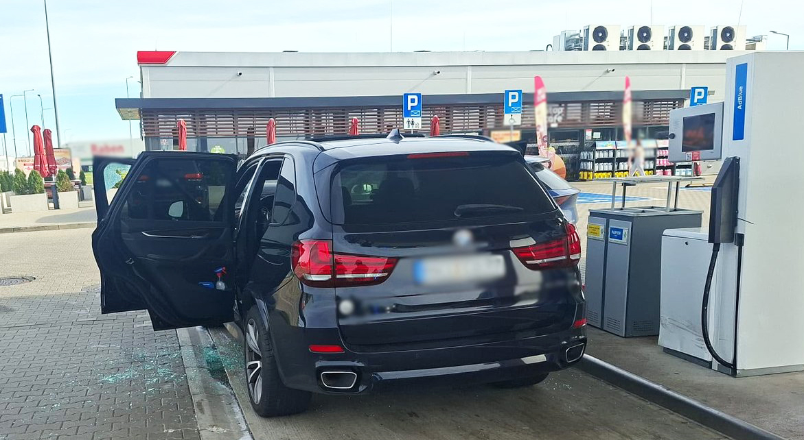 Kradł luksusowe auta w Polsce i Niemczech. Wpadł podczas ucieczki