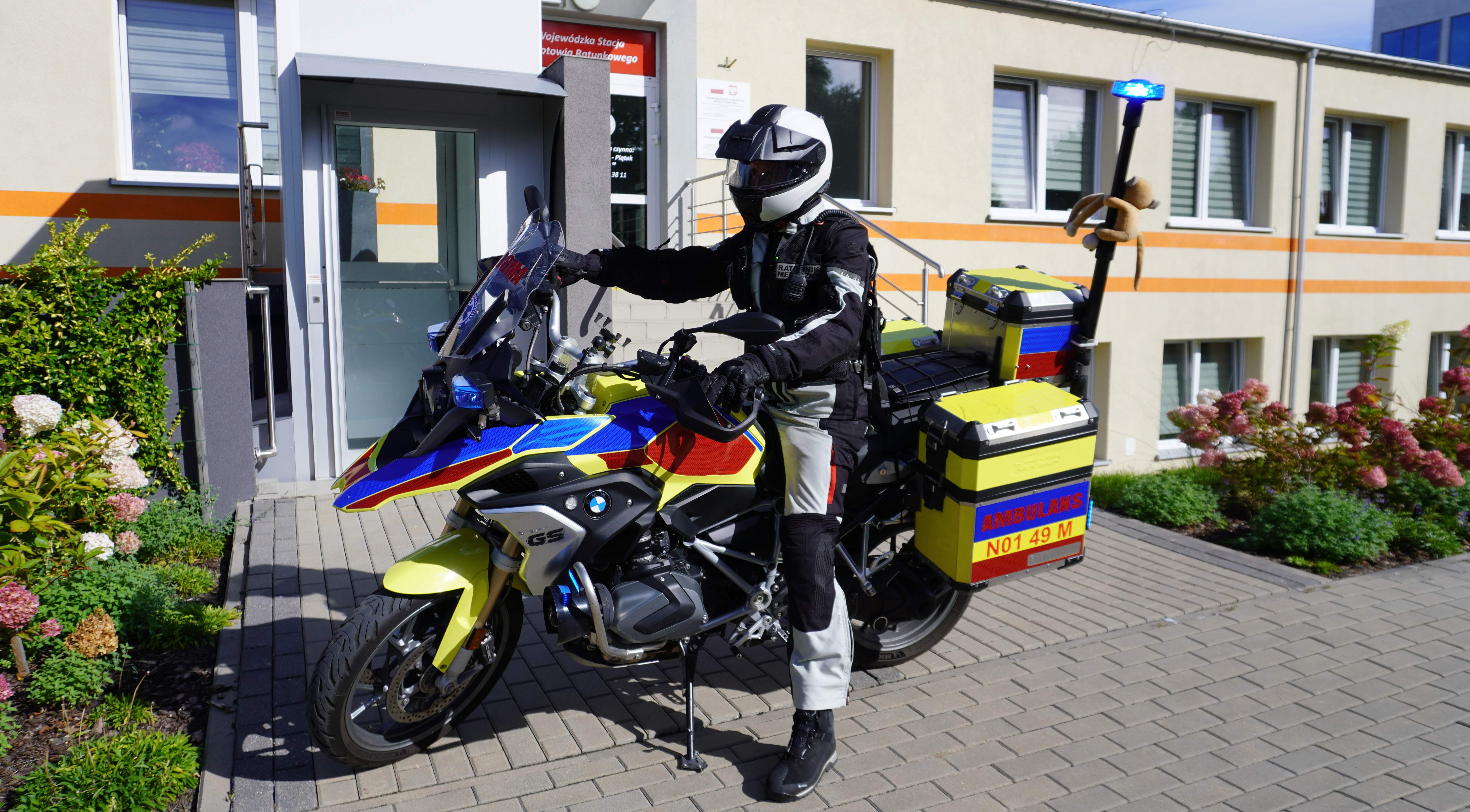 Szybka pomoc tam, gdzie liczą się minuty. Setki interwencji motocyklowych ratowników